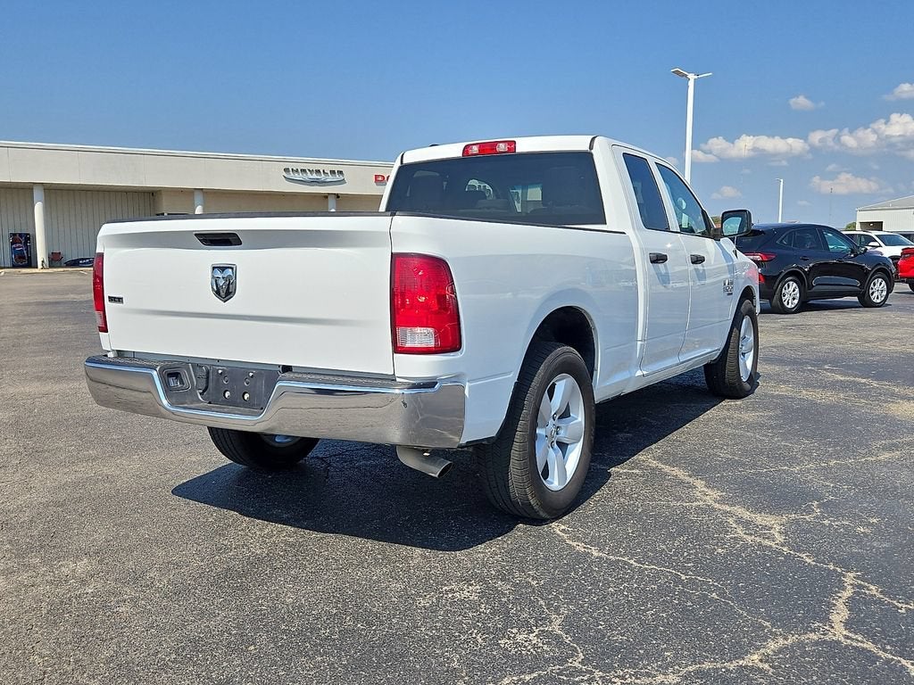 2024 RAM 1500 Classic SLT