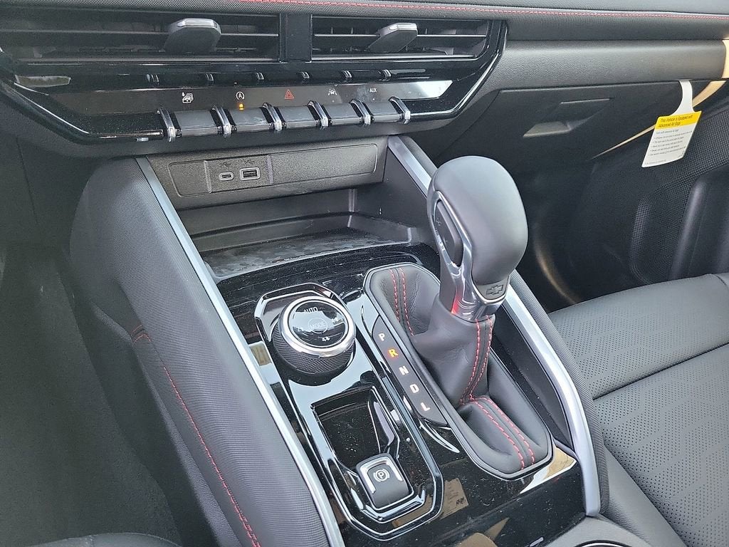 2026 Chevrolet Colorado Z71 - Photo 17