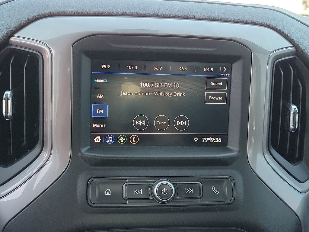 2021 Chevrolet Silverado 1500 Custom