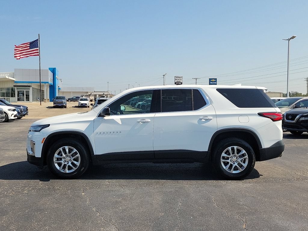 2023 Chevrolet Traverse LS