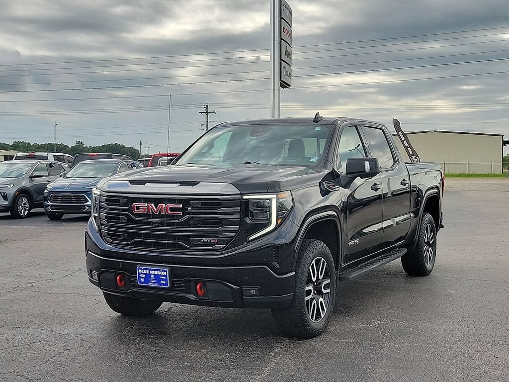 2023 GMC Sierra 1500 AT4