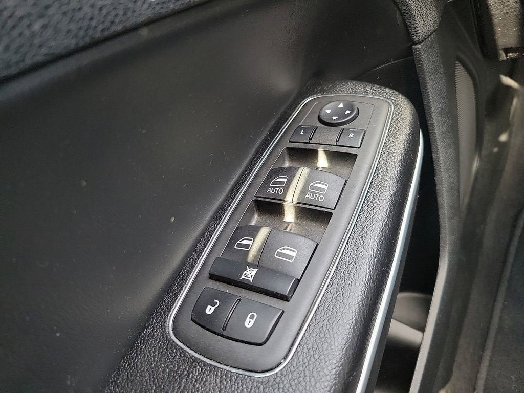 2023 Chrysler 300 Touring