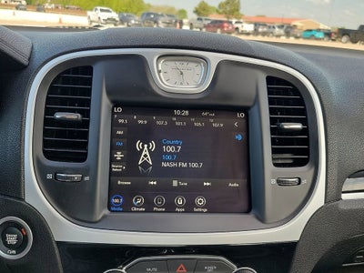 2023 Chrysler 300 Touring