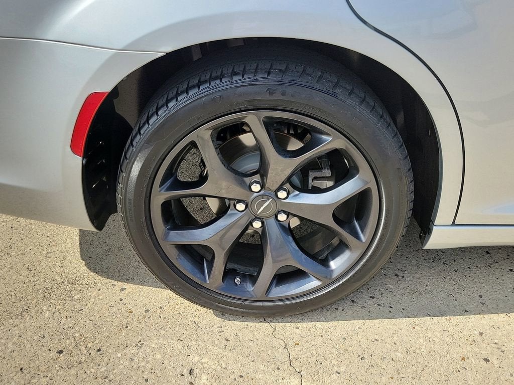 2023 Chrysler 300 Touring