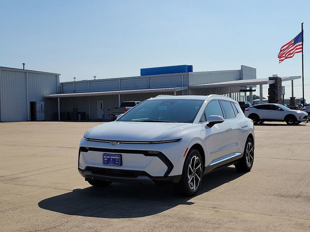 2025 Chevrolet Equinox EV LT