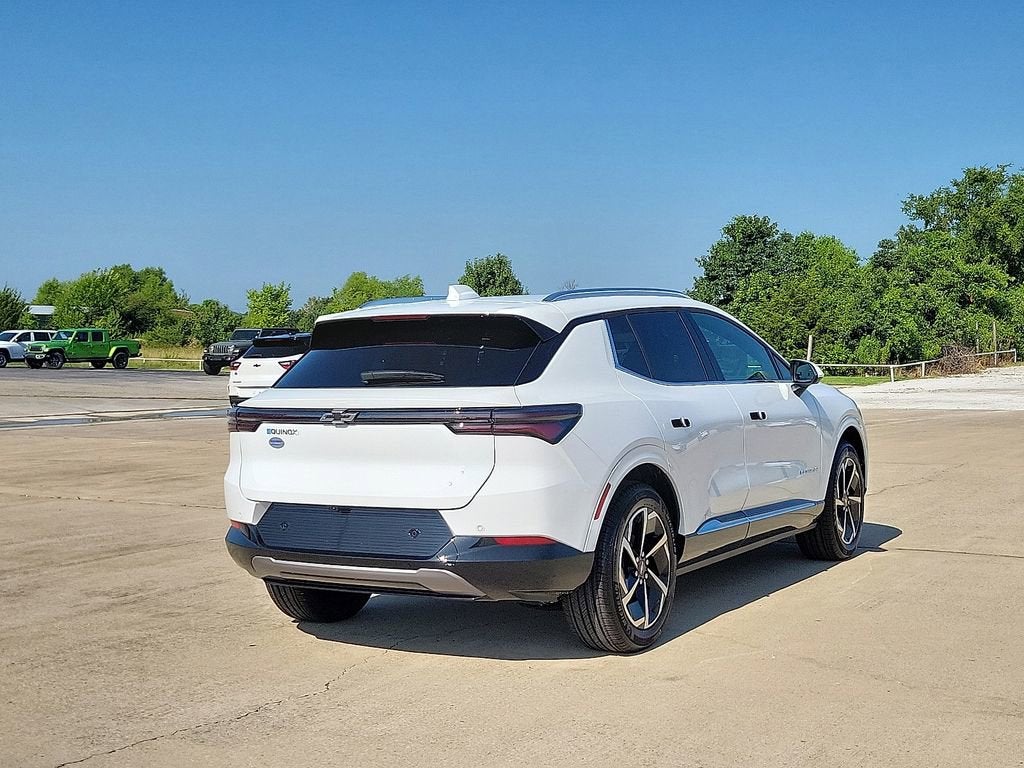 2025 Chevrolet Equinox EV LT