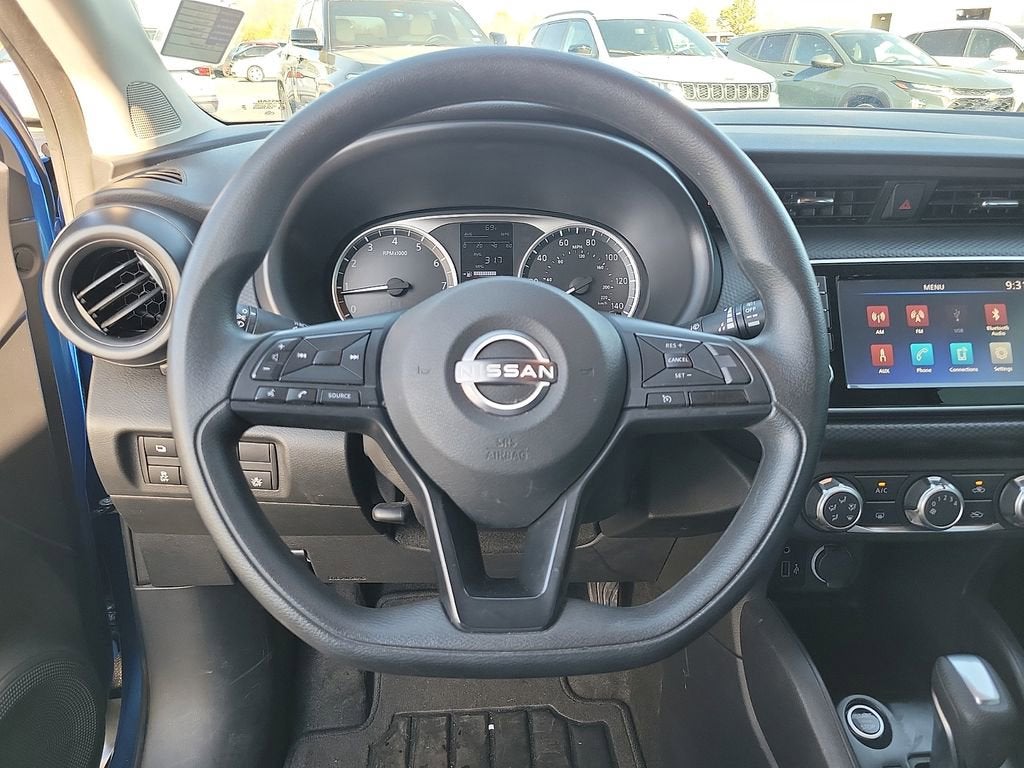 2023 Nissan Kicks S