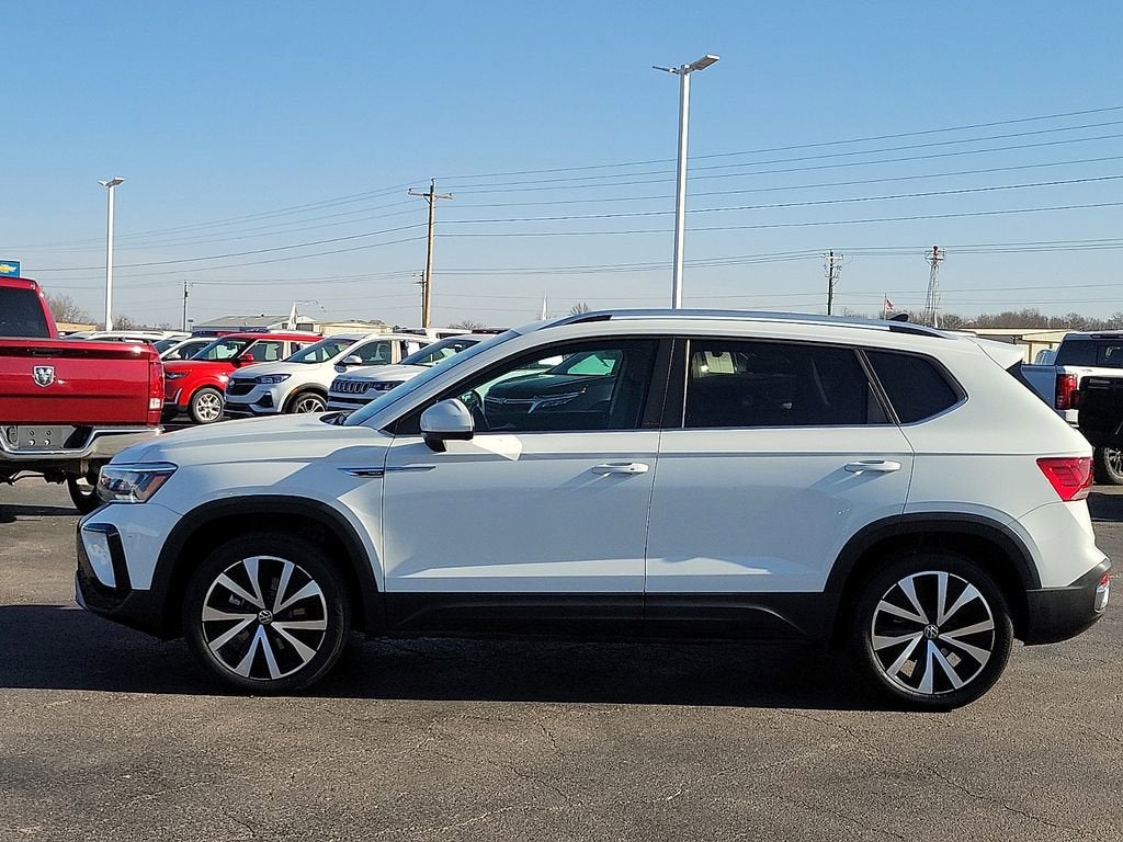 2024 Volkswagen Taos SE