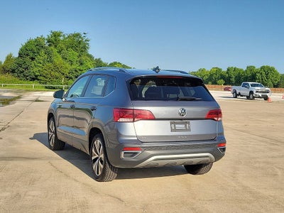 2024 Volkswagen Taos SE