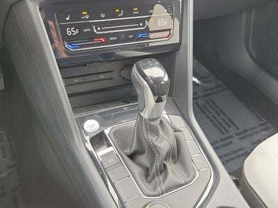 2025 Volkswagen Taos SE