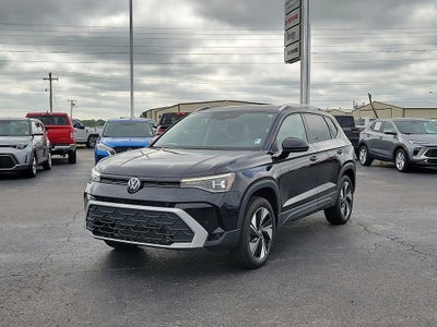 2025 Volkswagen Taos SE