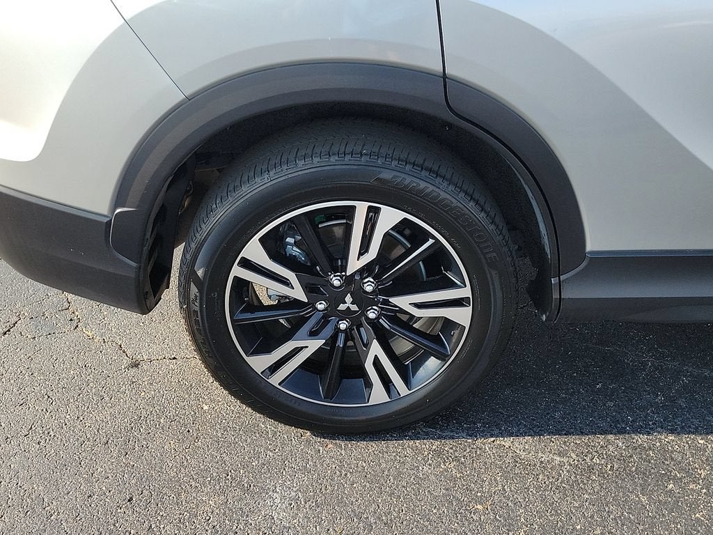 2025 Mitsubishi Eclipse Cross SE