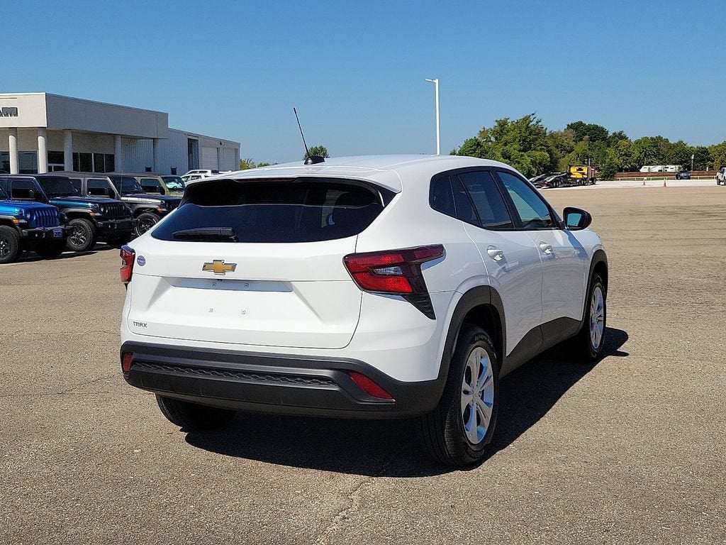 2026 Chevrolet Trax LS
