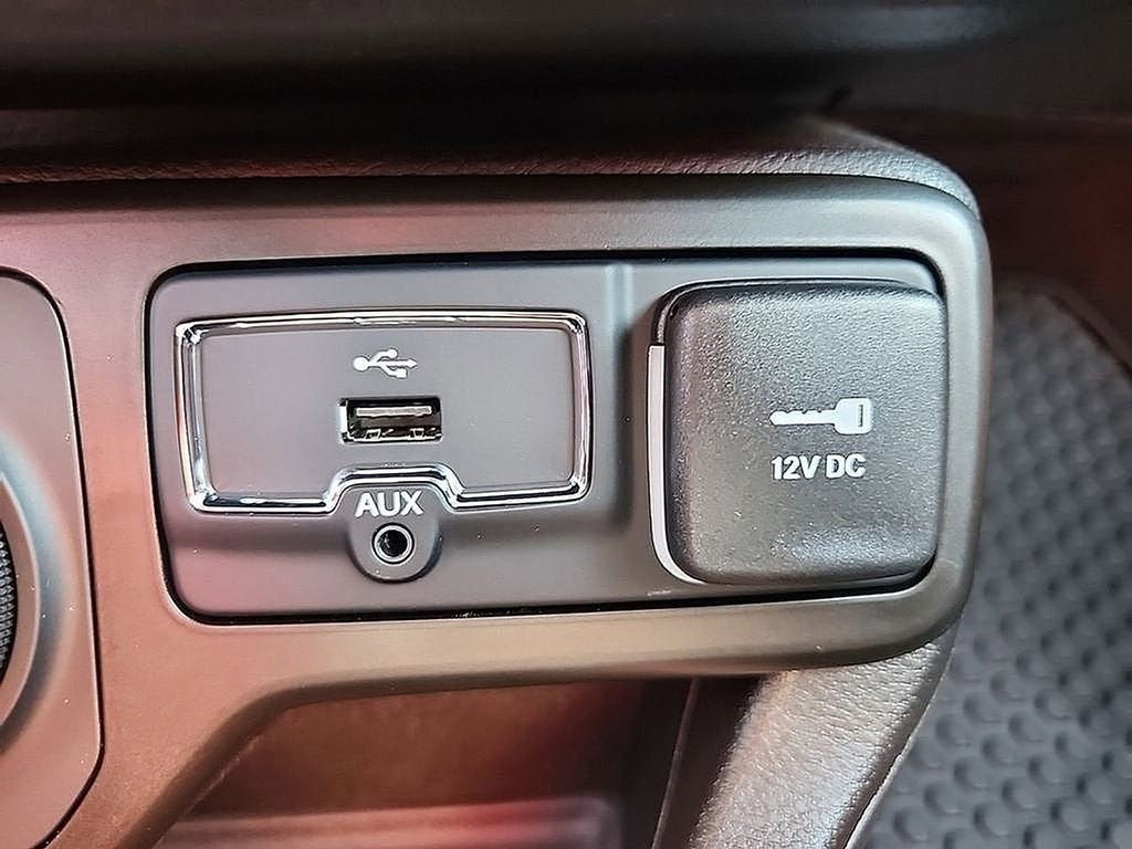 2023 Jeep Renegade Trailhawk