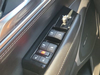 2024 Jeep Wagoneer L Base