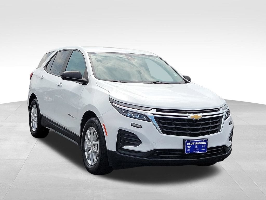 2022 Chevrolet Equinox LS