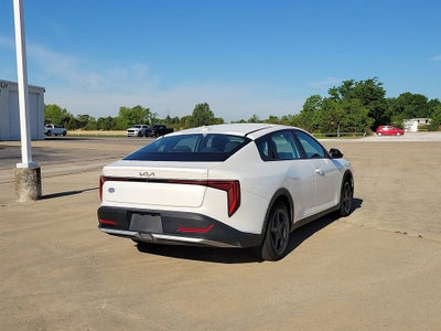 2025 Kia K4 LXS