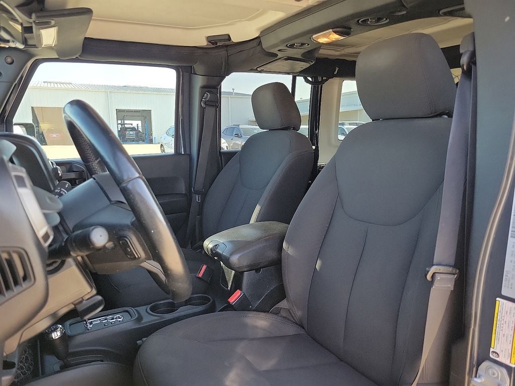 2017 Jeep Wrangler Unlimited Willys