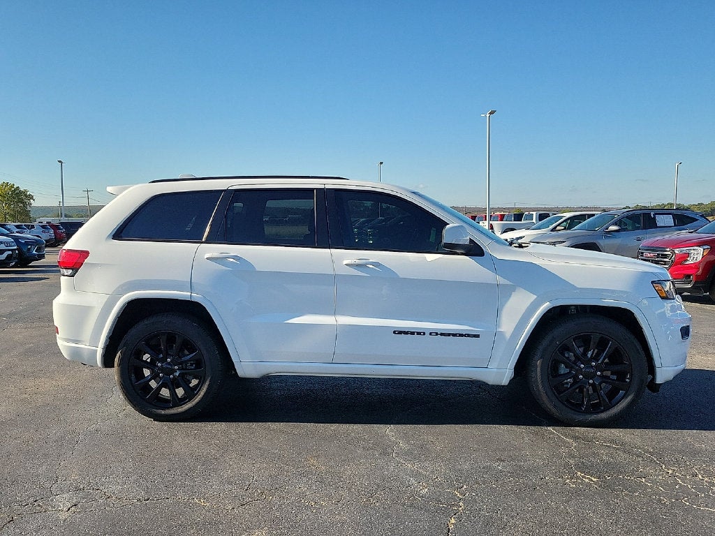 2020 Jeep Grand Cherokee Altitude