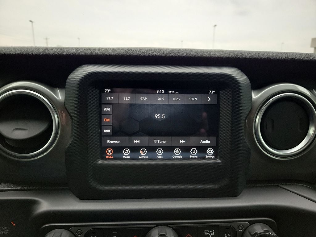 2020 Jeep Gladiator Overland