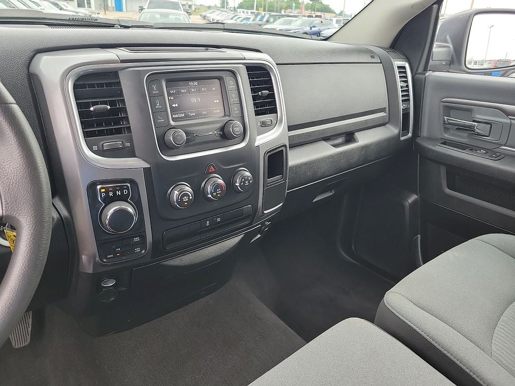 2024 RAM 1500 Classic SLT