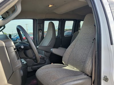 2025 Chevrolet Express 3500 LT Passenger