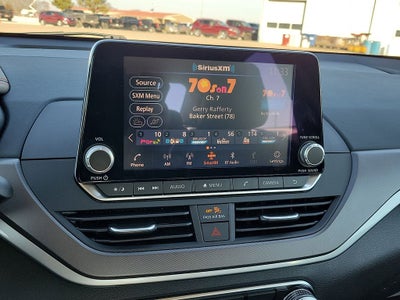 2025 Nissan Altima 2.5 SR