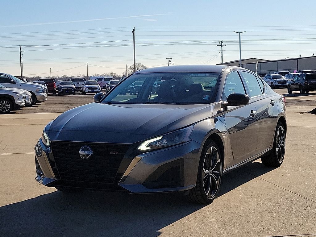 2025 Nissan Altima 2.5 SR