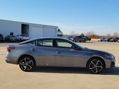 2025 Nissan Altima 2.5 SR