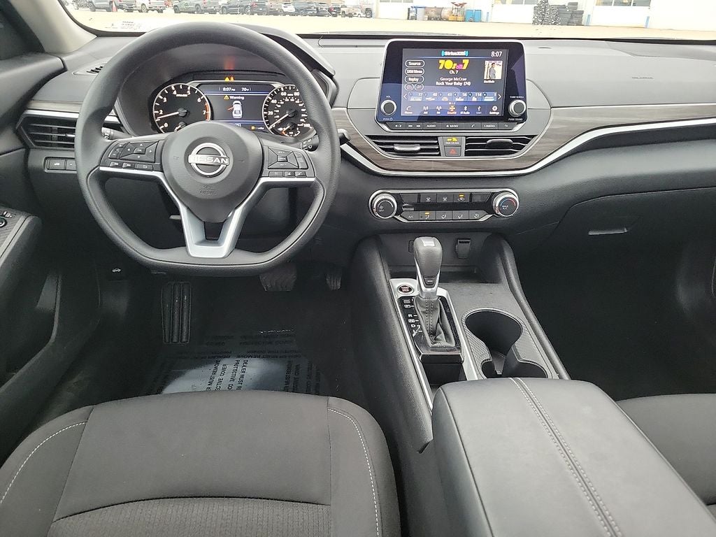 2025 Nissan Altima 2.5 SV