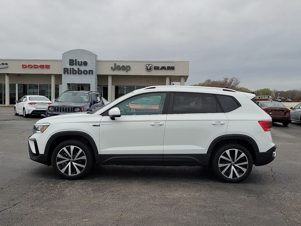 2024 Volkswagen Taos 1.5T SE