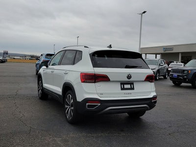 2024 Volkswagen Taos 1.5T SE