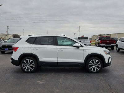 2024 Volkswagen Taos 1.5T SE