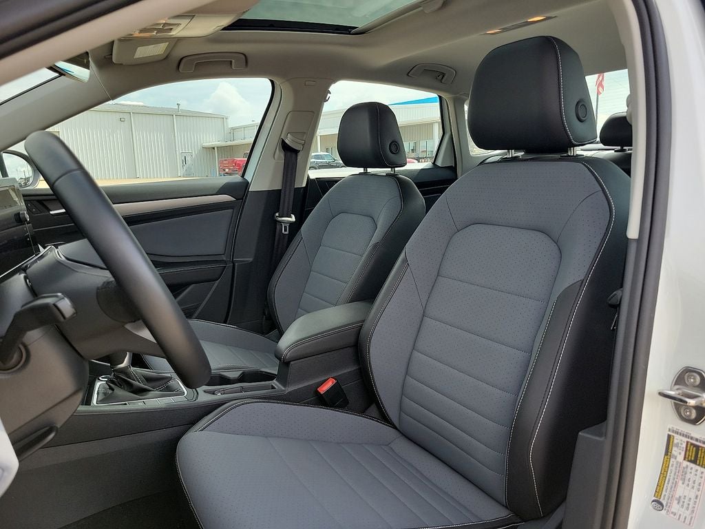 2025 Volkswagen Jetta 1.5T SE