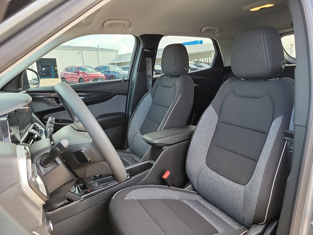 2025 Chevrolet TrailBlazer LS