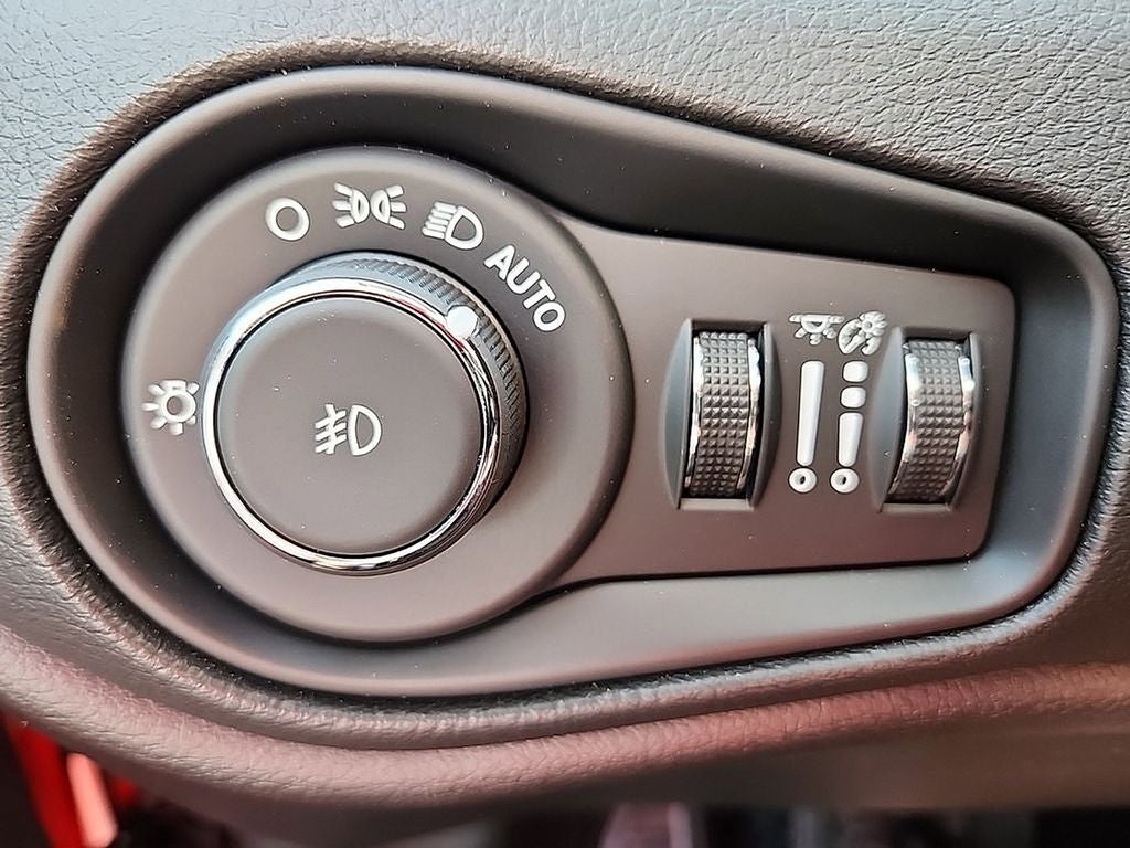 2023 Jeep Renegade Trailhawk